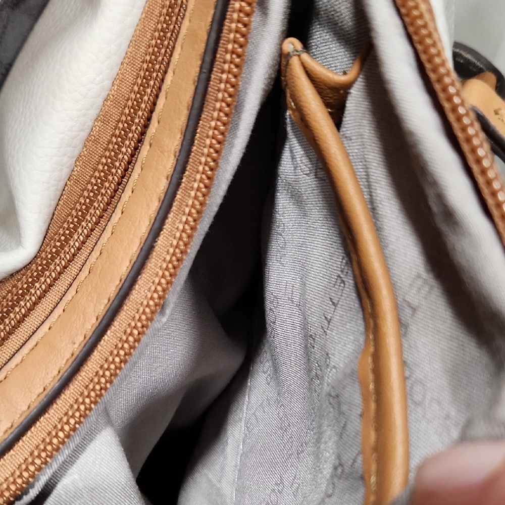 Rosetti White and Brown Shoulder Bag - Picture 11 of 16